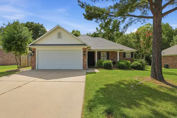 1135 French Drive, Conway, AR 72034