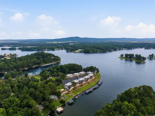 1250 Twin Points Road, Hot Springs, AR 71913
