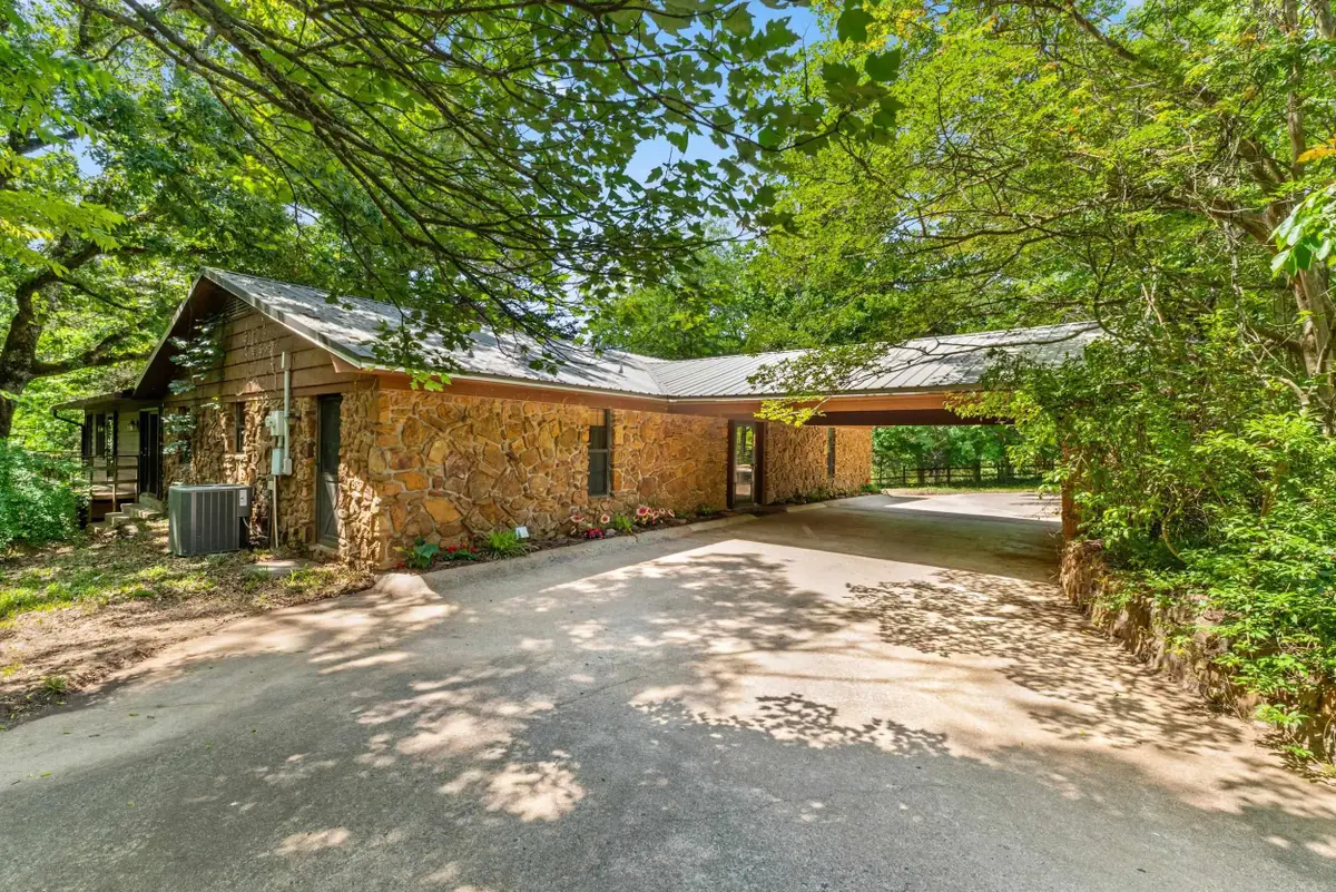 269 W Pleasant Valley Road, Greenbrier, AR 72058 - #1