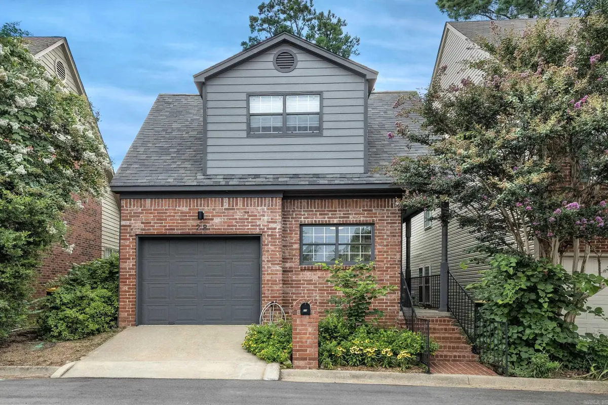 28 Foxcroft Village Dr Drive, Little Rock, AR 72227 - #1