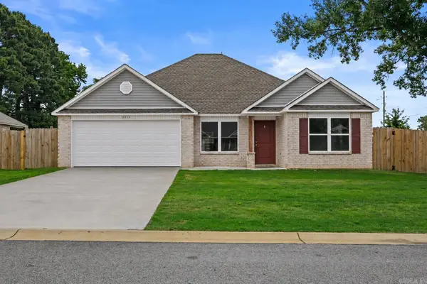 1811 Rockwood Drive, Searcy, AR 72413