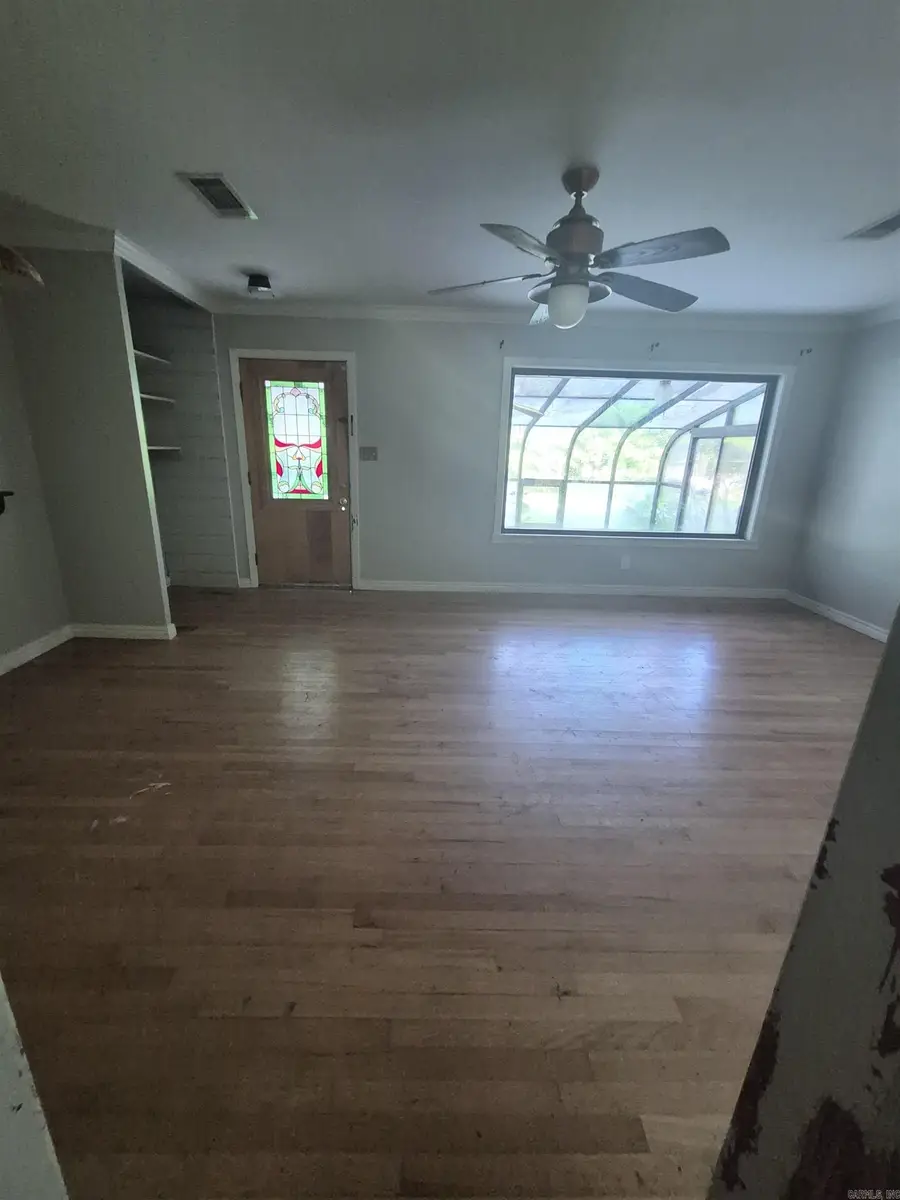206 S Collison Avenue, Bald Knob, AR 72010 - #3