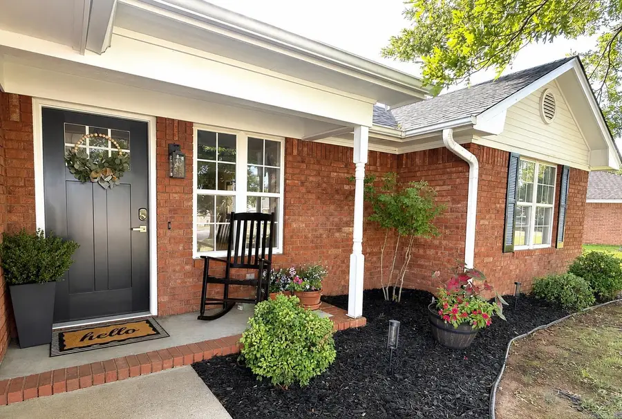207 Willow Way, Clarksville, AR 72830 - #2