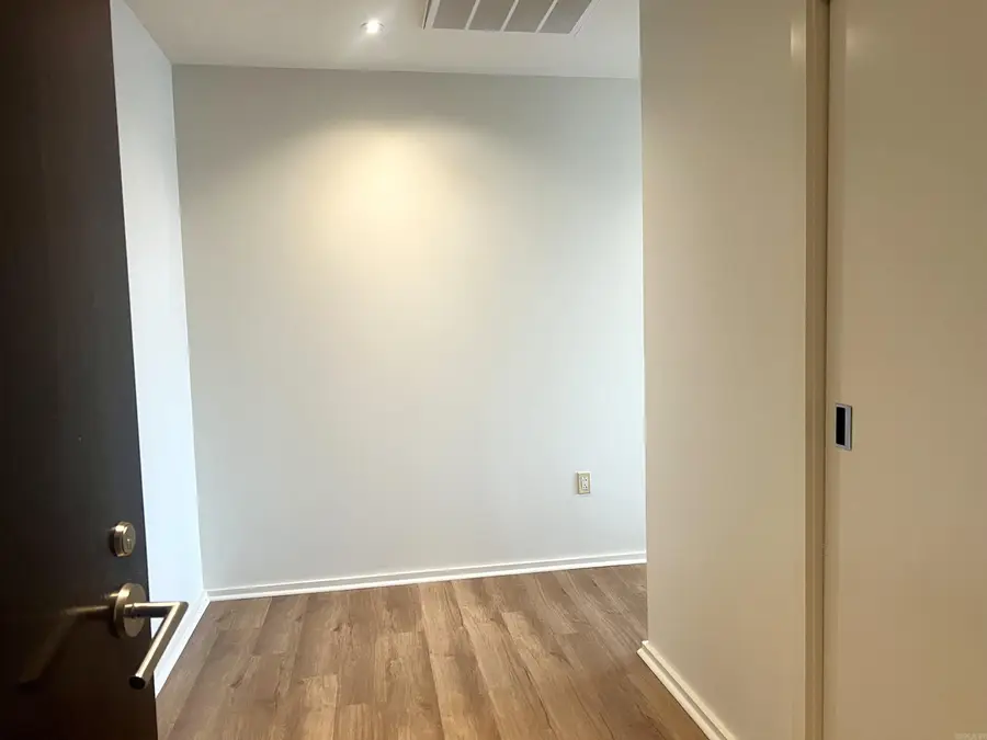 300 E 3rd, Apt 706, Little Rock, AR 72201 - #3