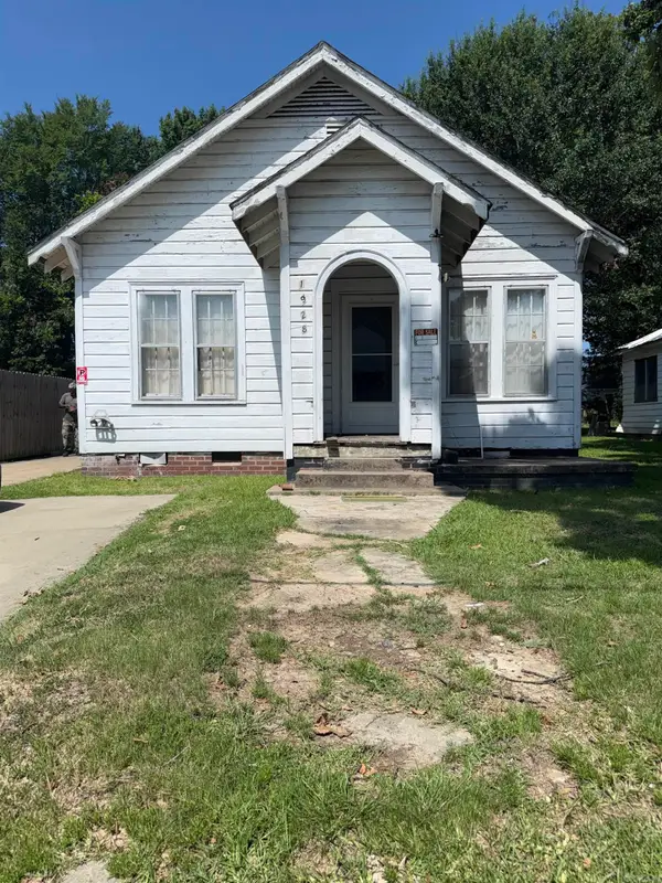 1928 S Olive Street, Pine Bluff, AR 71601