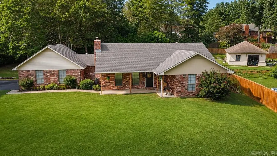 4 Kensington Drive, Conway, AR 72034 - #3