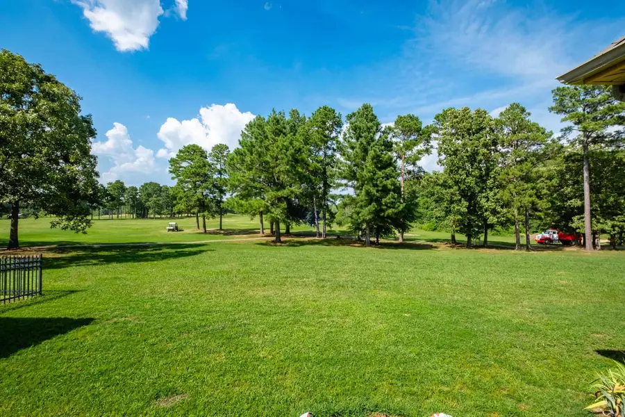 8 Village Way, Maumelle, AR 72113 - #2