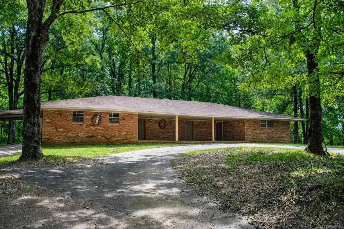 1126 N 4th St, West Helena, AR 72390 - #1
