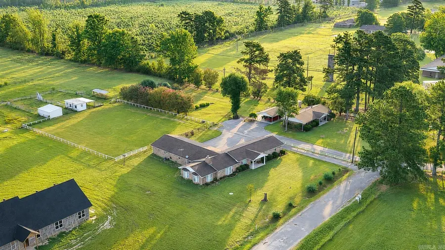 7407 W 13th, Pine Bluff, AR 71602 - #2