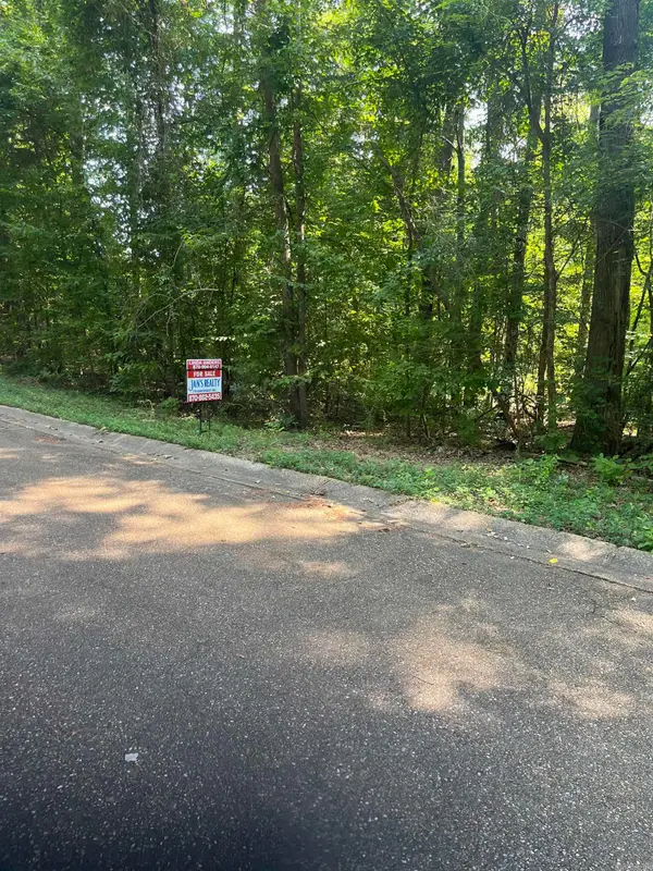 Regency Circle Circle, Magnolia, AR 71753