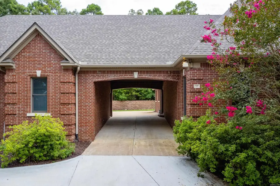 59 Marcella Drive, Little Rock, AR 72223 - #2