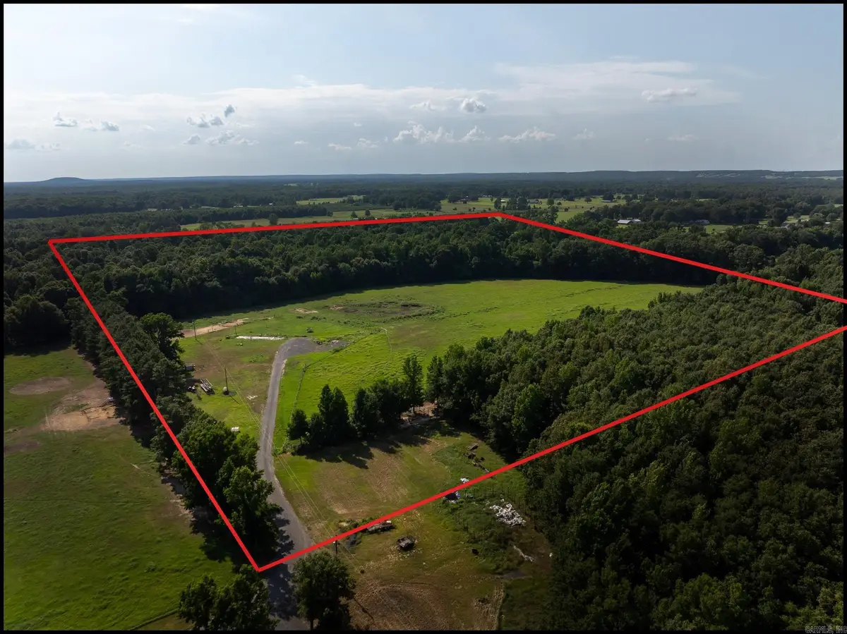 000 Arthur Kirk Rd., Beebe, AR 72012 - #1