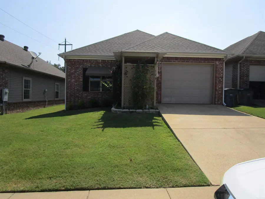 109 Lily Street, Hot Springs, AR 71901 - #2