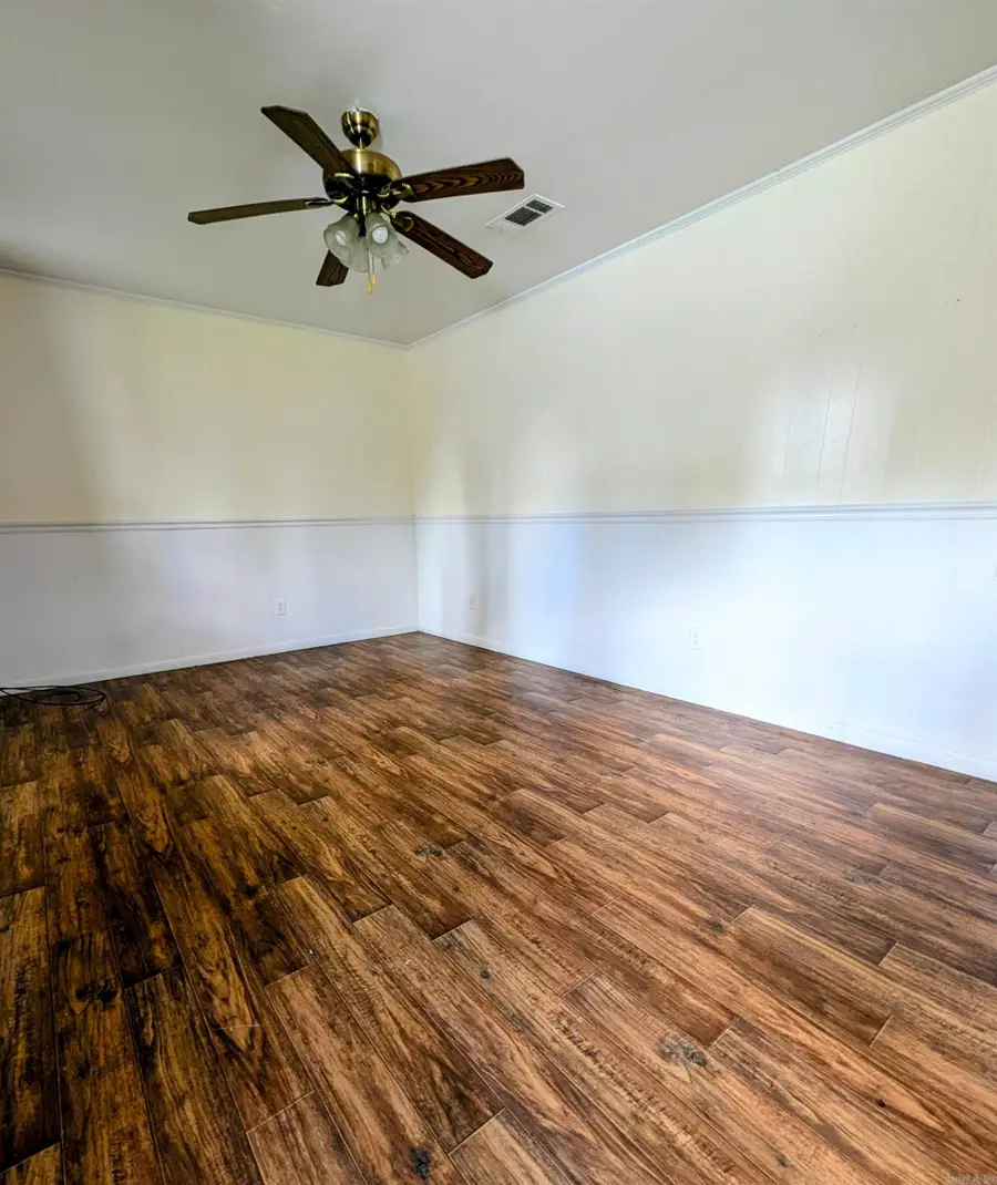 807 Sampson Avenue, Mena, AR 71953 - #3