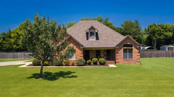 28 Place Lane, Greenbrier, AR 72058