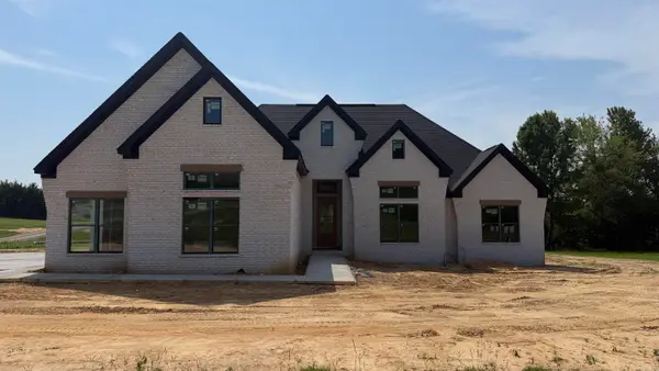137 Arrowhead Rd, Greenbrier, AR 72058