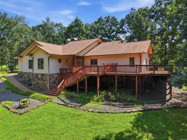 108 Castle Arms Place, Fairfield Bay, AR 72088