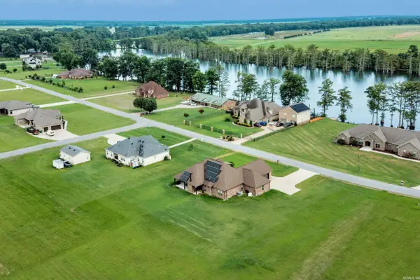 36 B Planters Row Rd, Scott, AR 72142