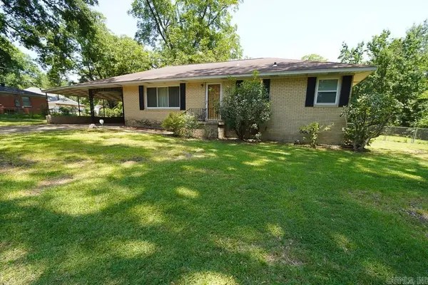 9123 S Heights Road, Little Rock, AR 72209
