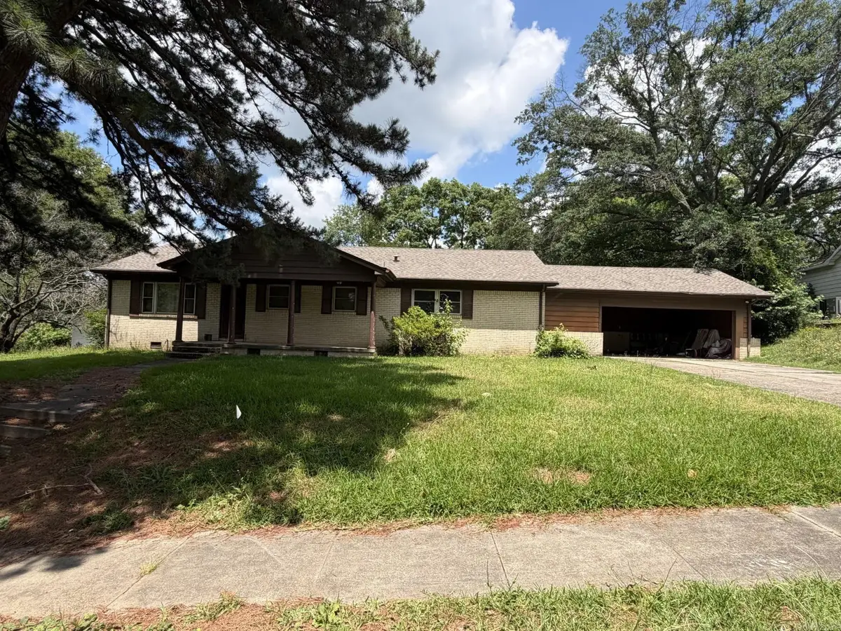 1008 North Place, Benton, AR 72019 - #1