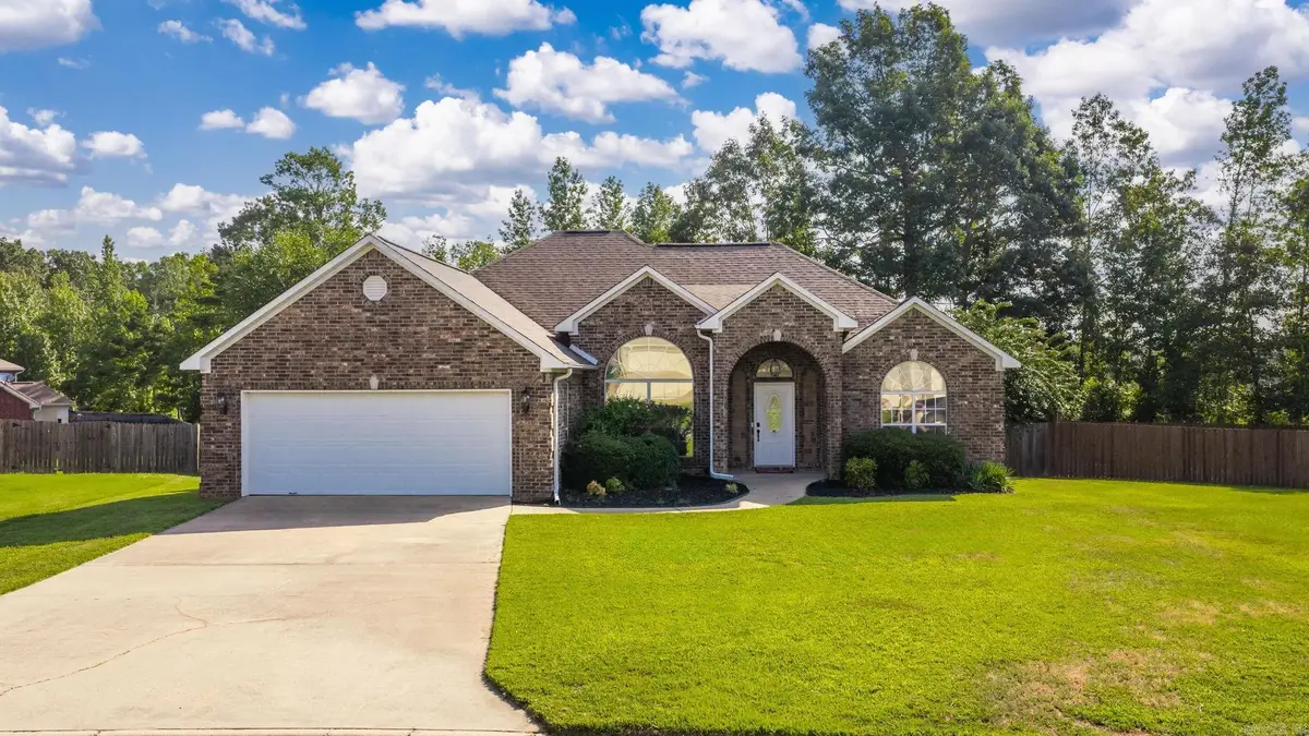 939 Evening Sunset Circle, Redfield, AR 72132 - #1