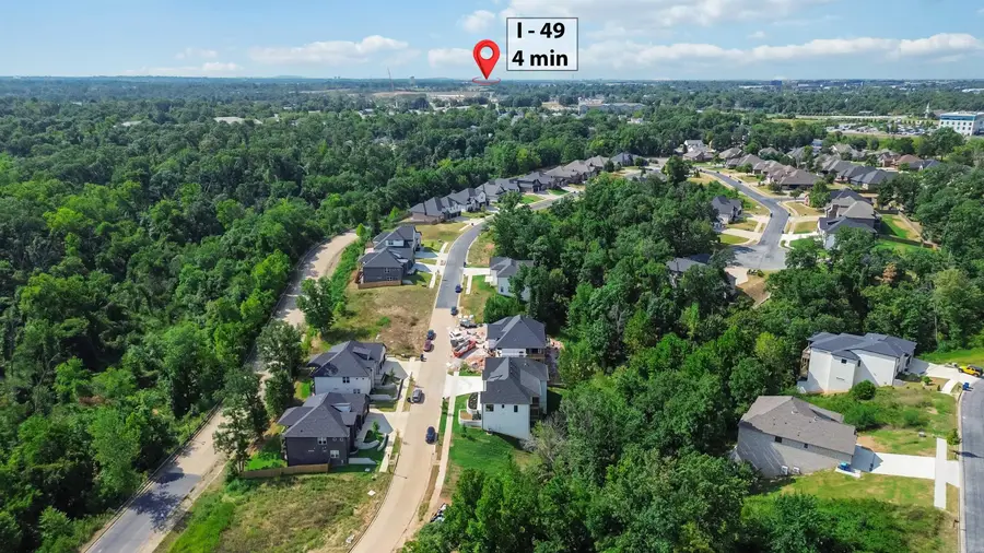 2005 NE Chaucer Street, Bentonville, AR 72712 - #3