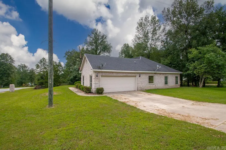 12008 Oak Valley Drive, Mabelvale, AR 72103 - #3