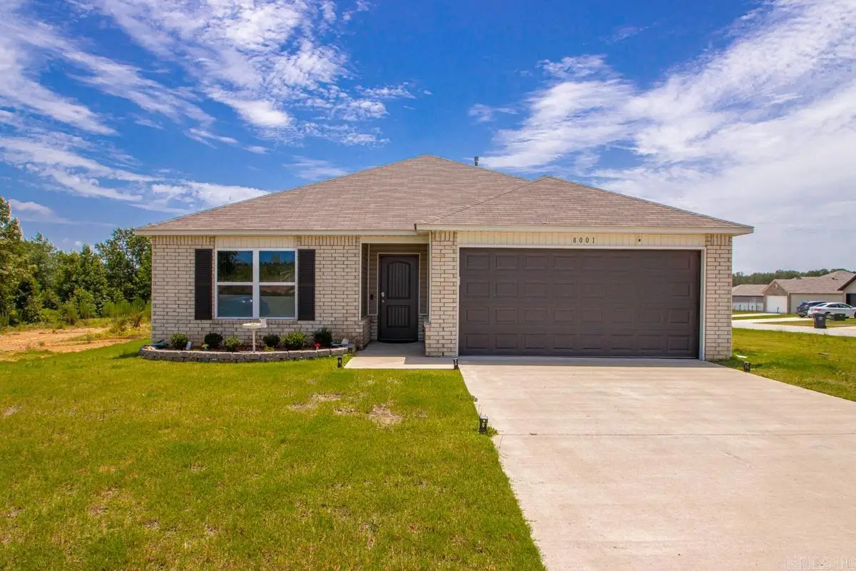 8001 White Spruce Trail, Bauxite, AR 72011 - #1