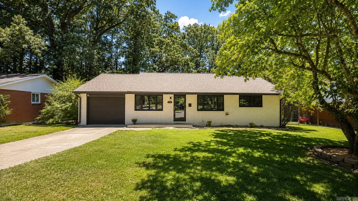 1111 Edgehill Drive, Benton, AR 72015 - #1
