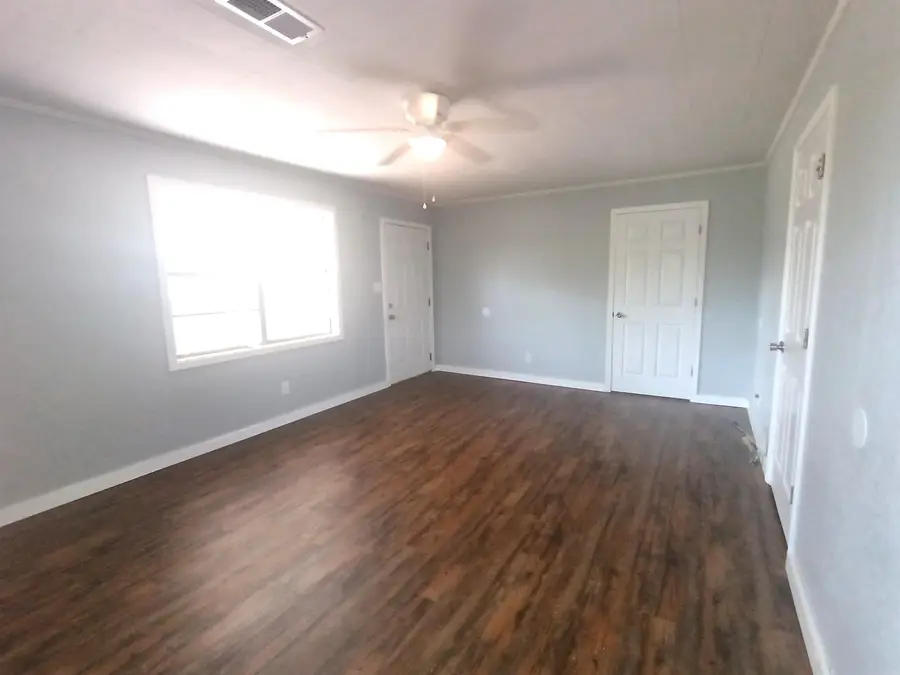 209 S. 16th Ave, Paragould, AR 72450 - #3