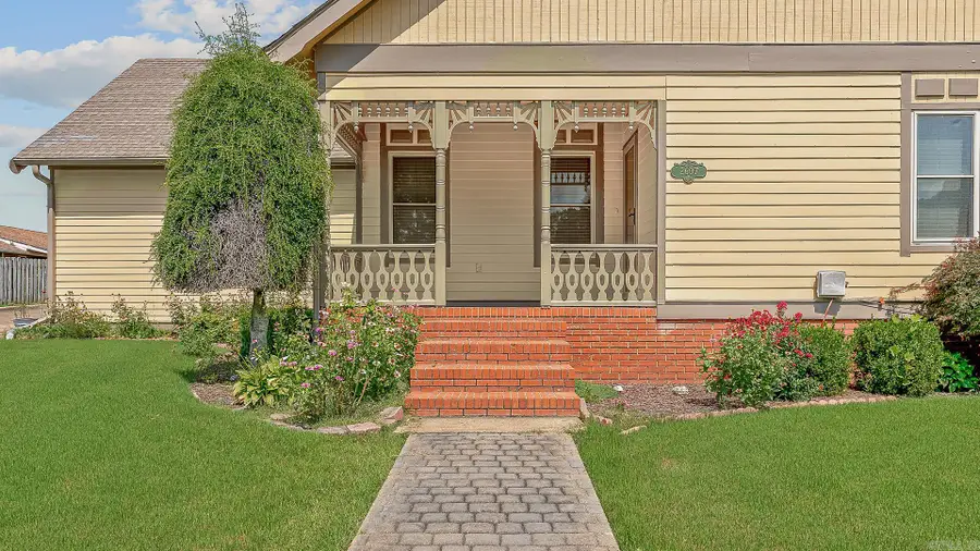 2607 Greenbriar, Jonesboro, AR 72401 - #3