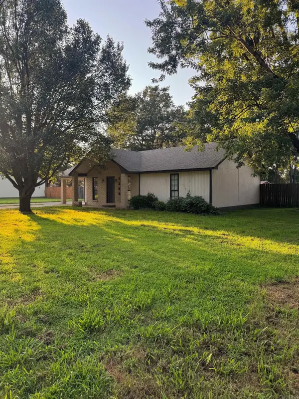 1300 Charles Street, Trumann, AR 72472
