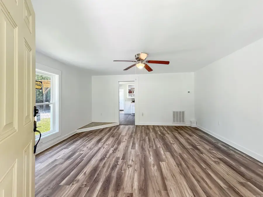 1800 Seventh Street, Hot Springs, AR 71913 - #3
