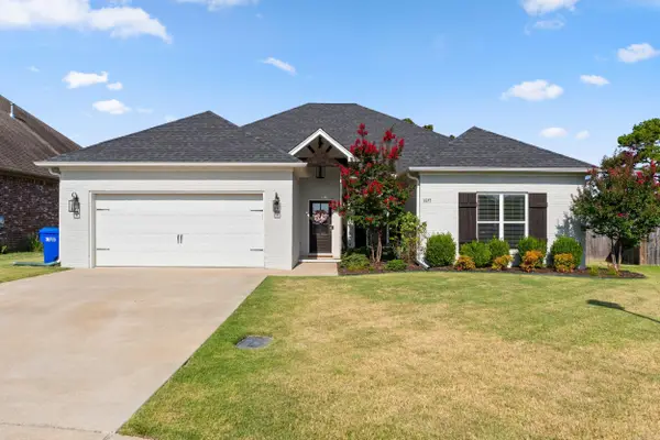 1875 Mullberry, Conway, AR 72034