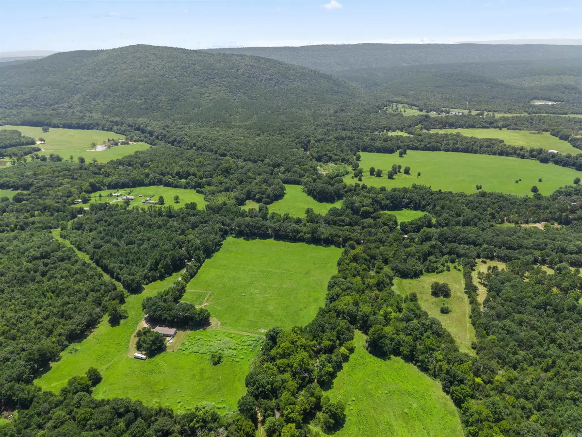 18401 W Highway 28, Waldron, AR 72958 - #1