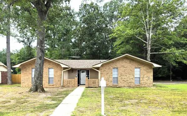 1304 Blackhawk Ridge, Pine Bluff, AR 71603