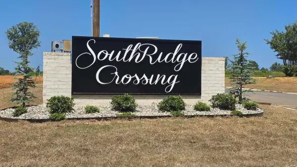 104 Southridge Boulevard, Arkadelphia, AR 71923