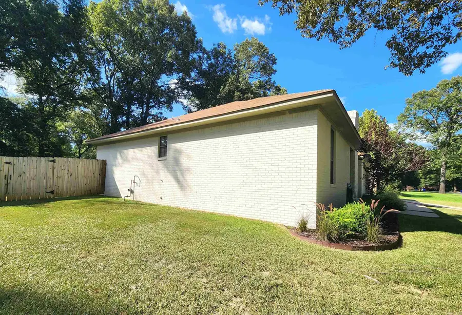 282 Kay Drive, El Dorado, AR 71730 - #3