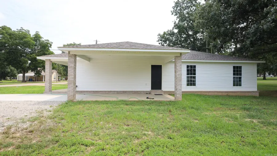 207 W Warner Drive, Marmaduke, AR 72443 - #3