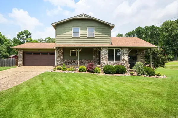 4 Manor Circle, Little Rock, AR 72210