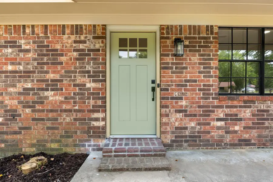 15 Roberts Street, Greenbrier, AR 72058 - #2