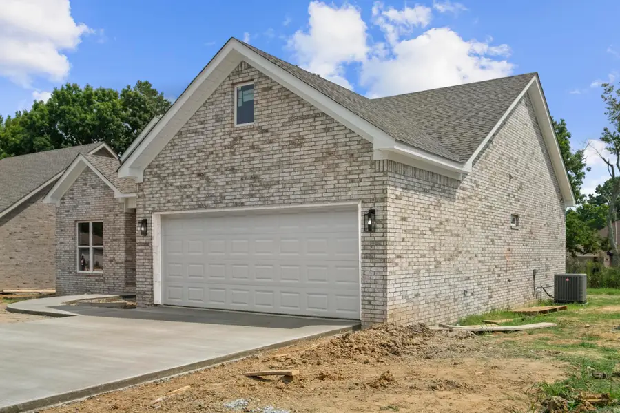 105 Bradford Drive, Cabot, AR 72023 - #3