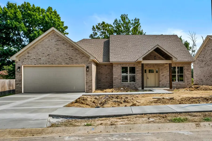 103 Bradford Drive, Cabot, AR 72023 - #2