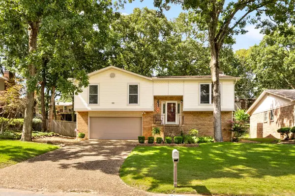 2116 Cedar Creek Road, North Little Rock, AR 72116