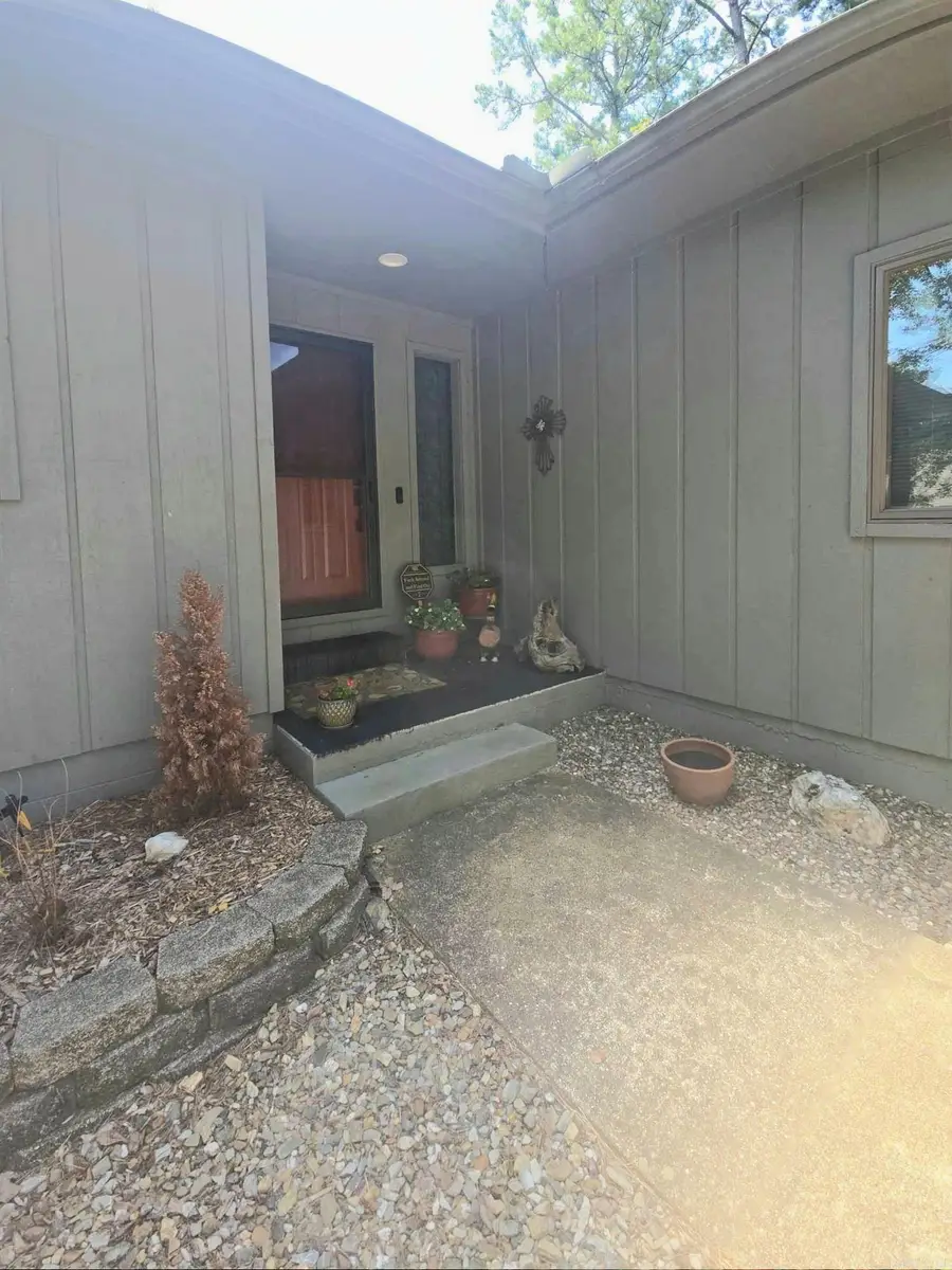 27 Faisan Way, Hot Springs Village, AR 71909 - #3