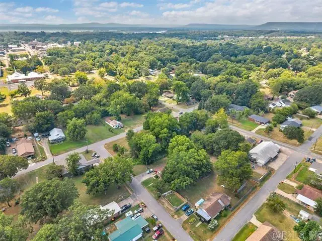 603 N Division St, Morrilton, AR 72110 - #2