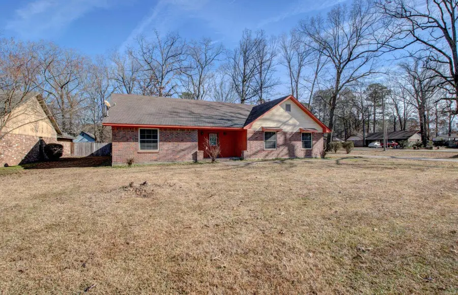 6009 S Cedar Street, Pine Bluff, AR 71603 - #3