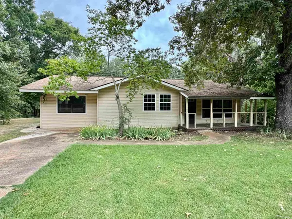 1105 Prairie Drive, Horseshoe Bend, AR 72512