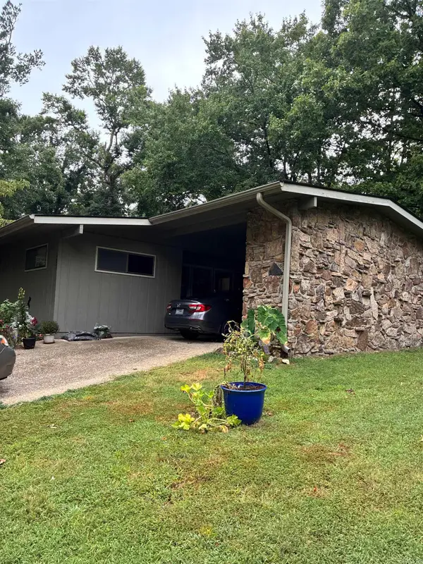 Address Withheld By Seller, Hot Springs Village, AR 71909