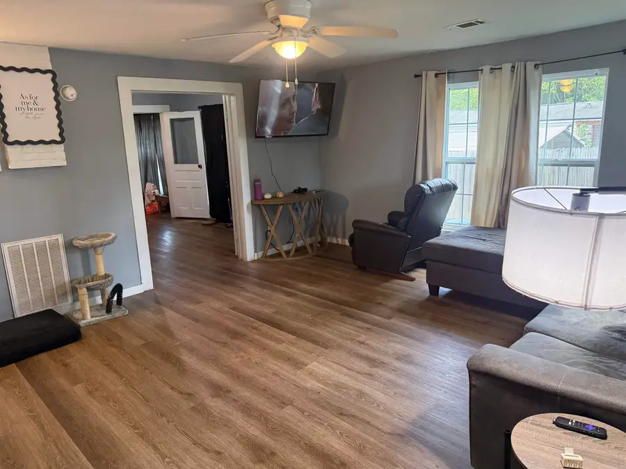 69 College Street, Quitman, AR 72131 - #2